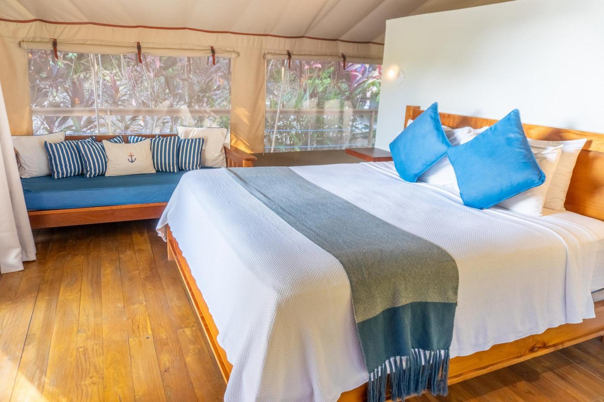 Isla Chiquita Glamping Hotel Paquera Pokoj fotografie